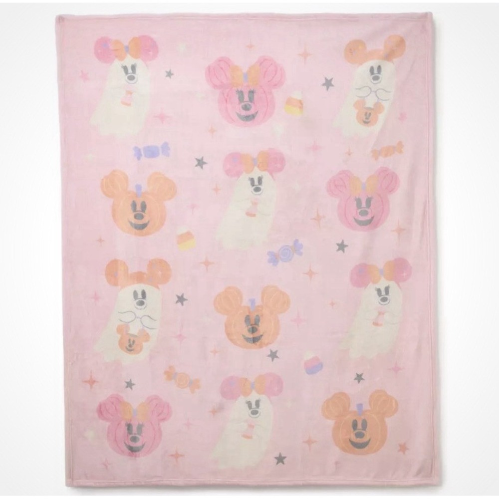 Disney Parks 2026 Halloween Pastel Cutie Minnie Mouse Pumpkin Throw Blanket New